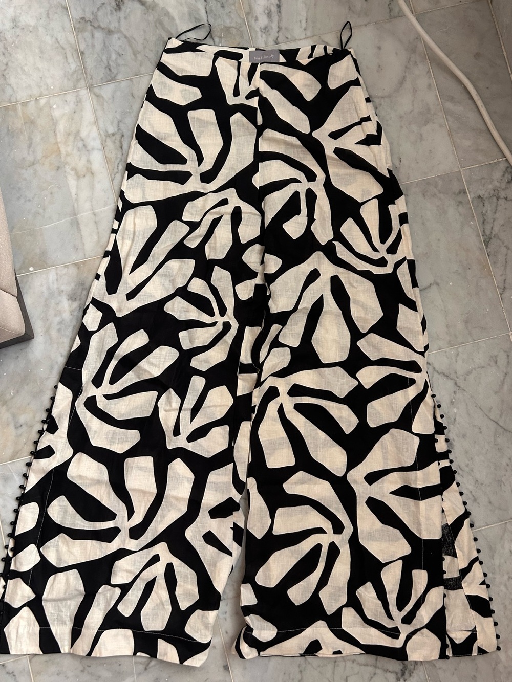 Pink Filosofy Black & White Abstract Print Wide Leg Pants